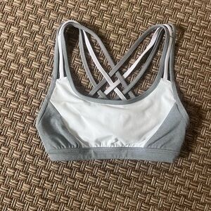 Athleta Fully Focused Sports Bra
